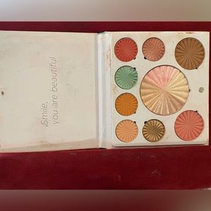 COPY - Ofra pallet